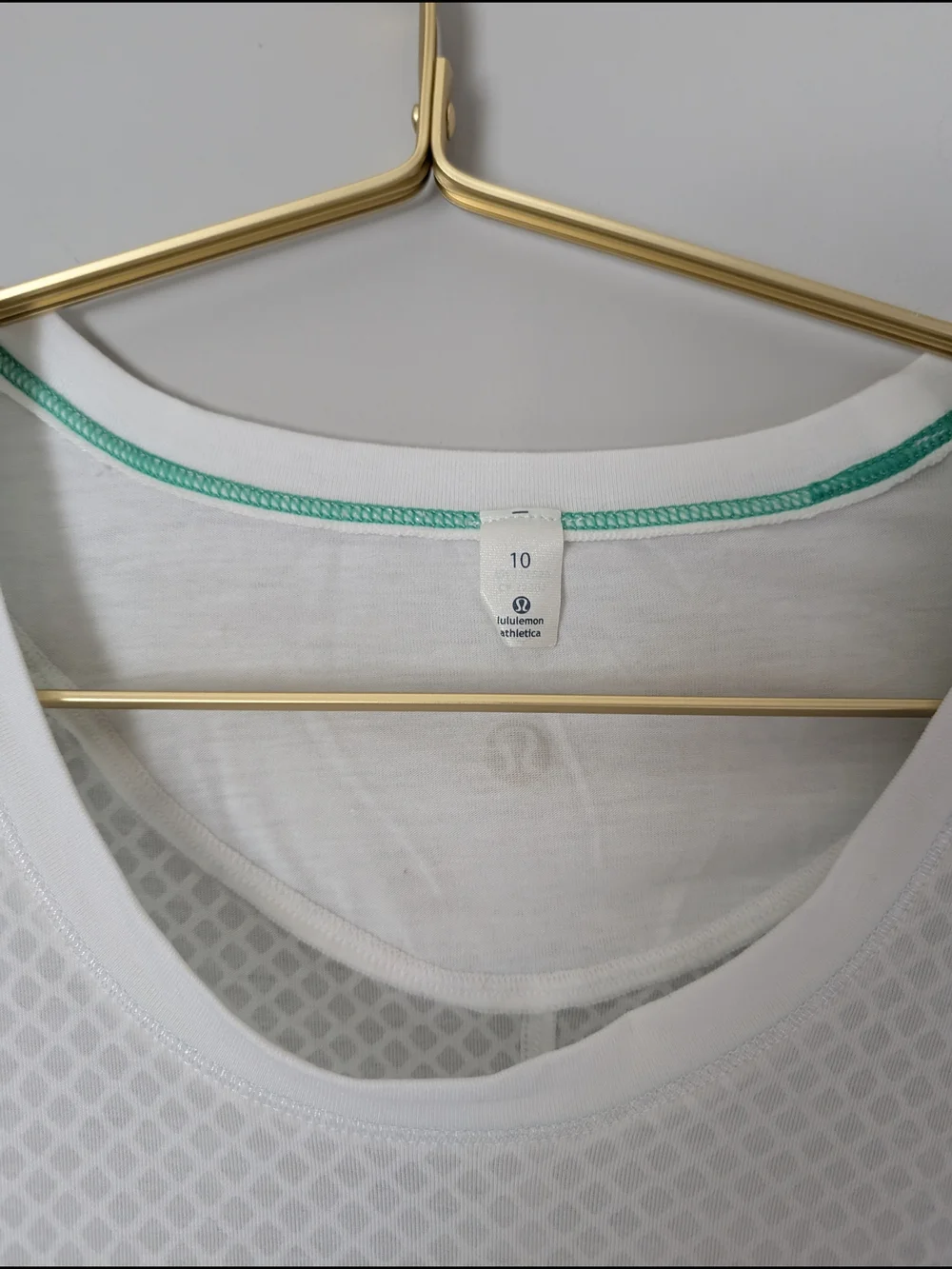 lululemon athletica White Top with Teal Trim